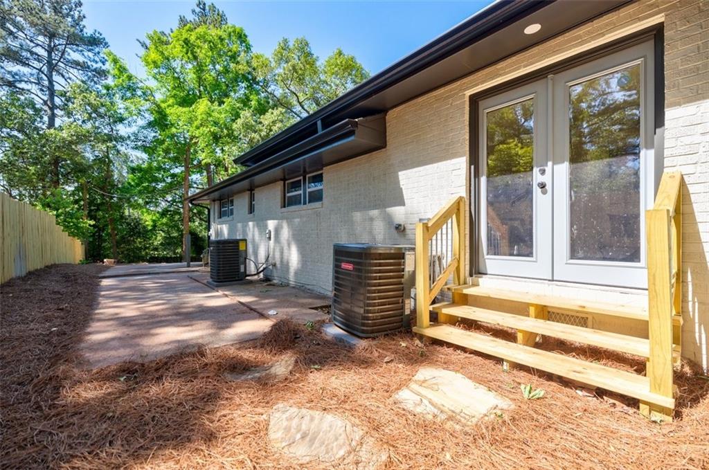 3154 N Druid Hills Road, Decatur, Georgia image 9
