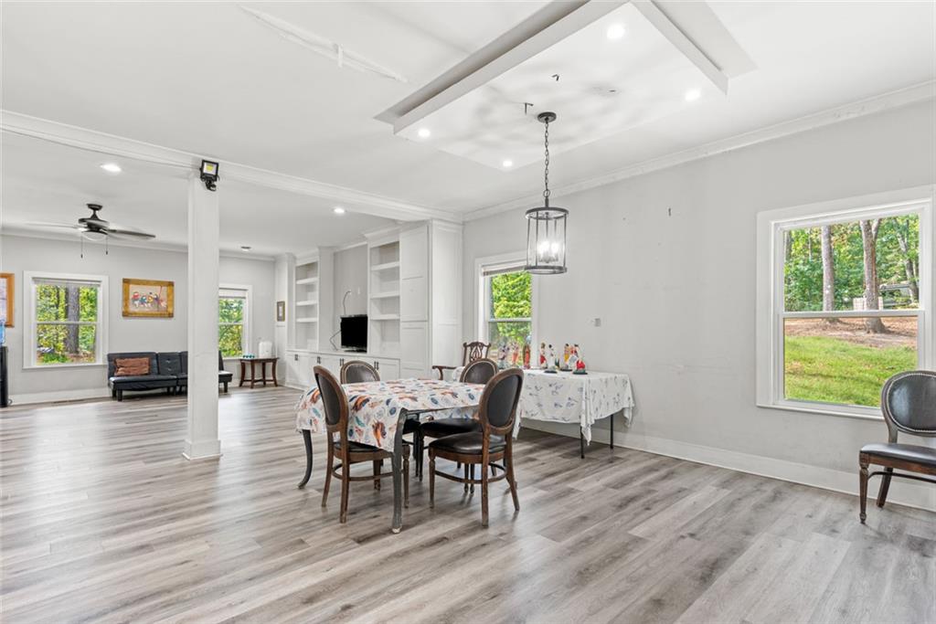 S&B REALTY INC - Residential