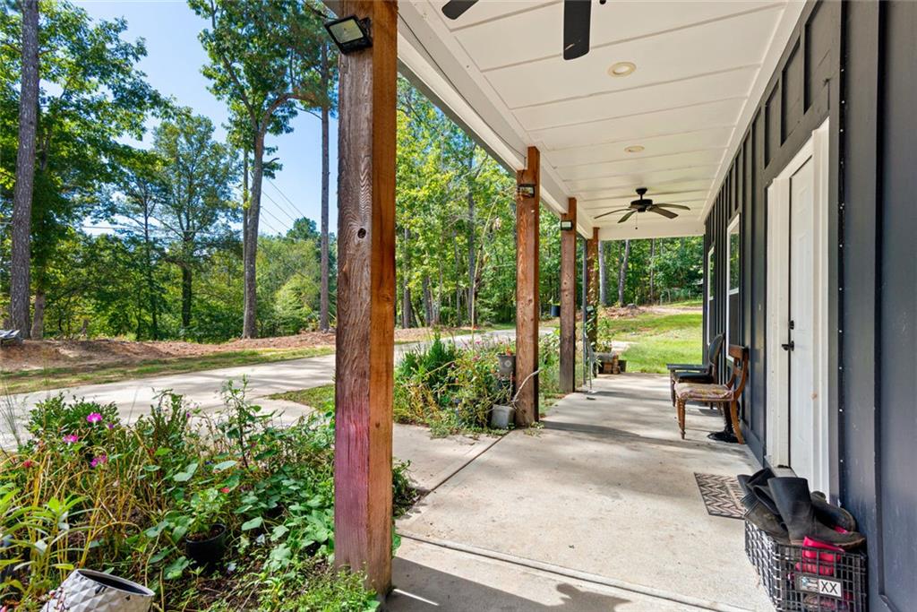 S&B REALTY INC - Residential