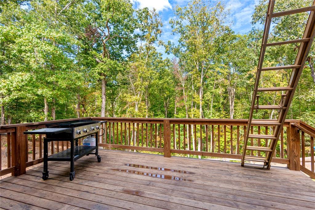 S&B REALTY INC - Residential