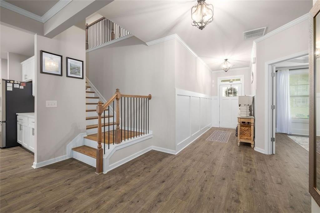 702 Eagles Nest Circle