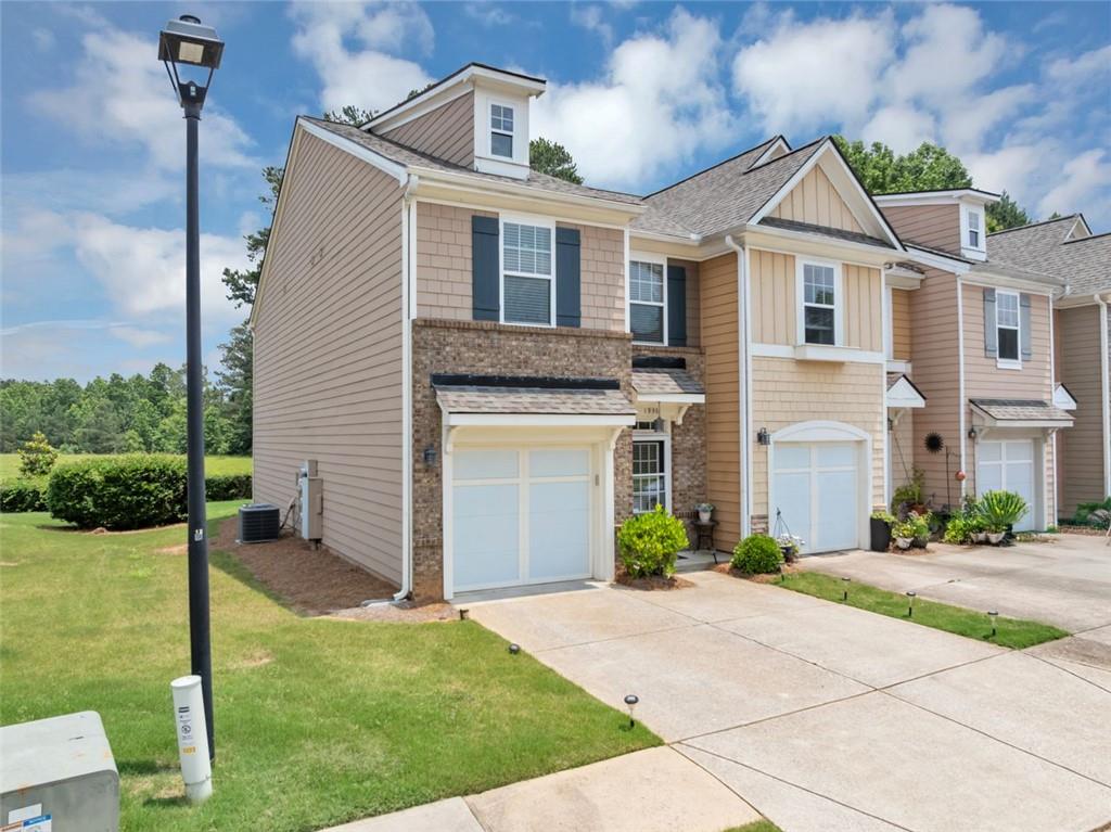 1936 Lakeshore Overlook Circle Circle NW
