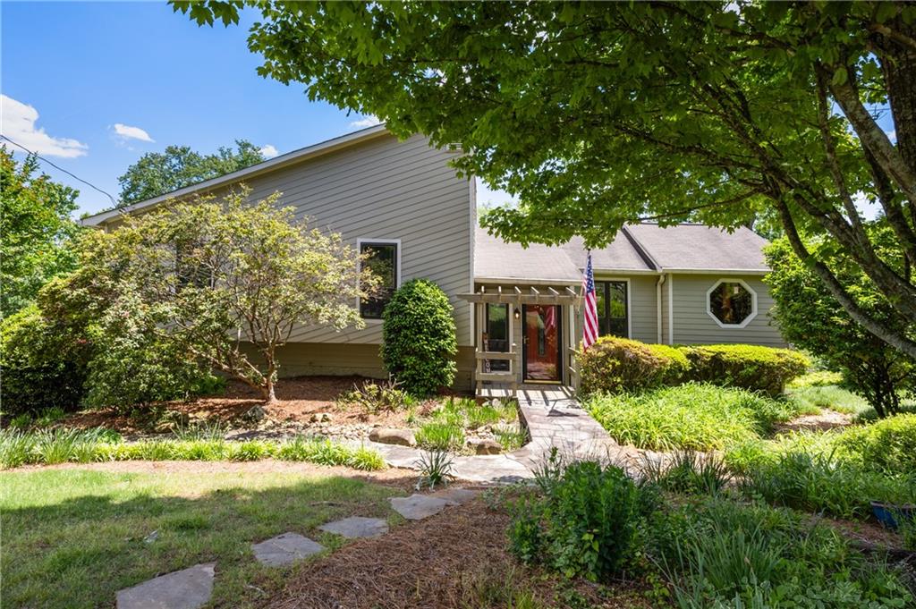 635 Stone Harbor Parkway, Marietta, Georgia image 1