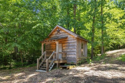 A home in Talking Rock