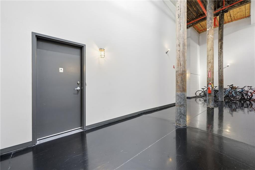 170 Boulevard SE 410E