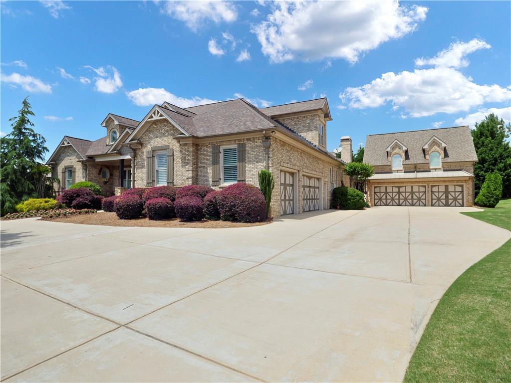 2564 Northern Oak Drive, Braselton, Georgia image 1