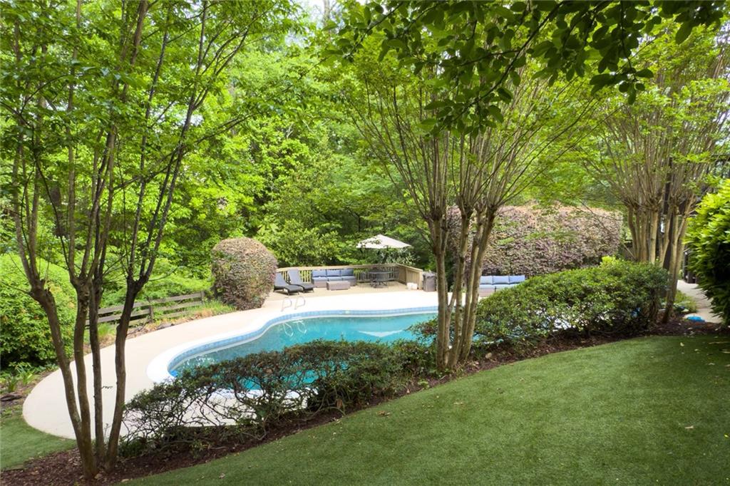 7000 Hunters Knoll, Atlanta, Georgia image 33