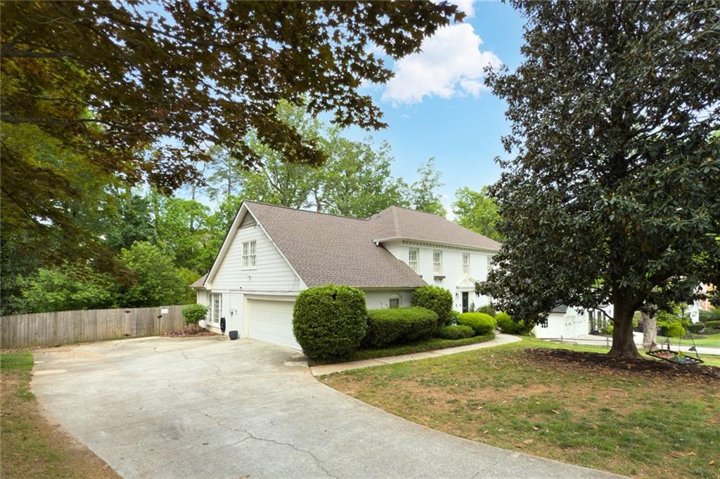 7000 Hunters Knoll, Atlanta, Georgia image 37