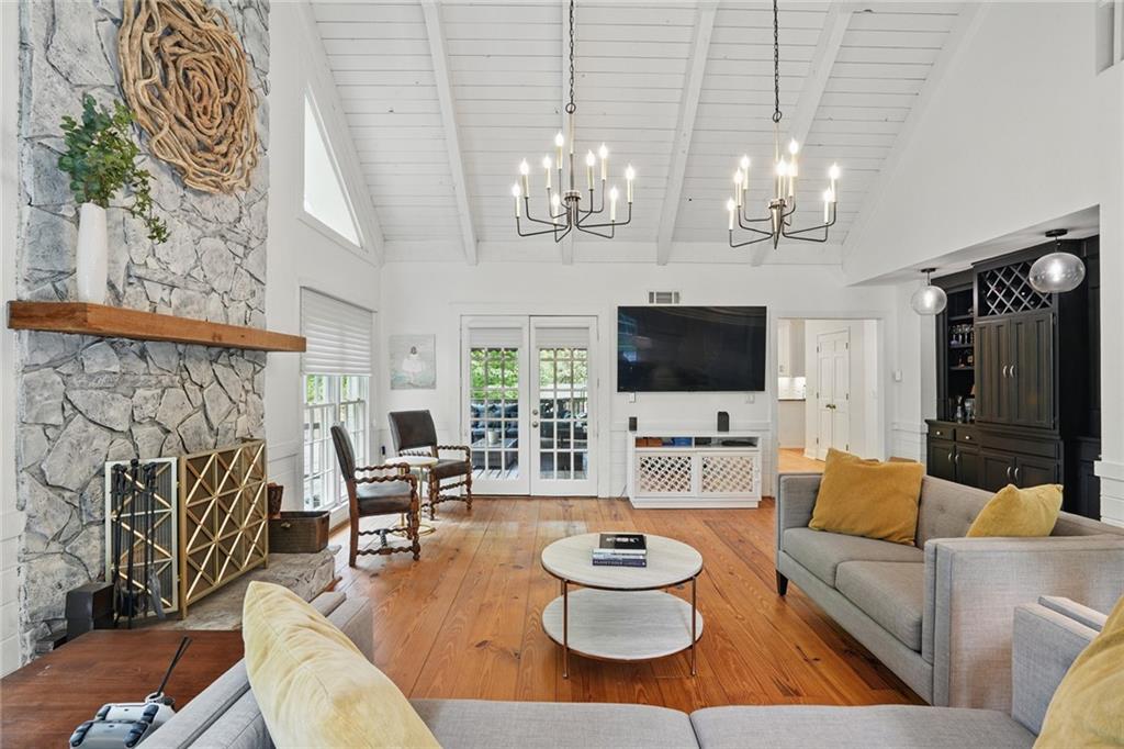 7000 Hunters Knoll, Atlanta, Georgia image 6