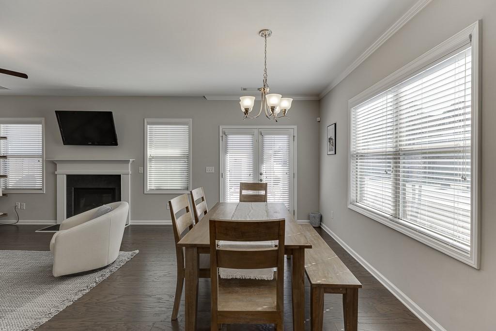 1327 Lanier Vista Drive, Buford, Georgia image 9