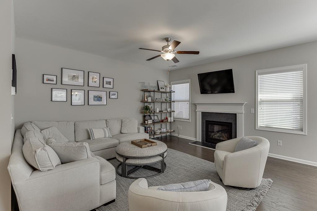 1327 Lanier Vista Drive, Buford, Georgia image 13