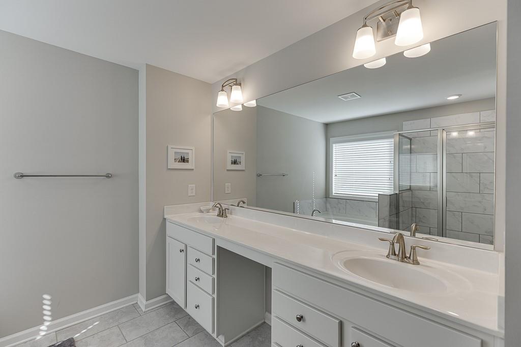 1327 Lanier Vista Drive, Buford, Georgia image 21