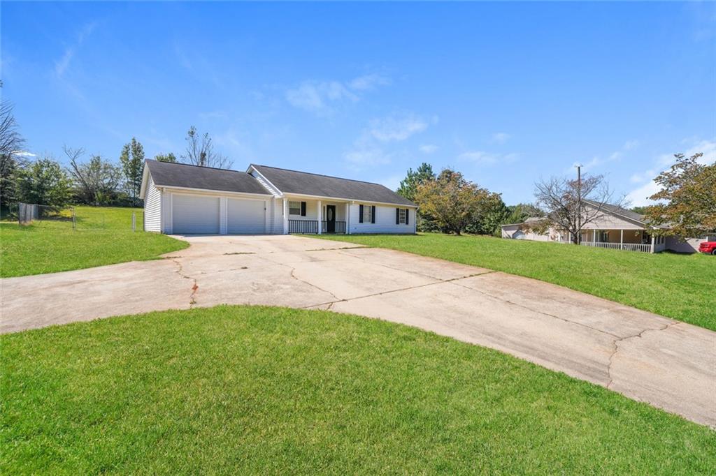 COUNTRY WOODS - Residential