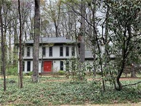 257 Forest Lake Road Lawrenceville GA 30046