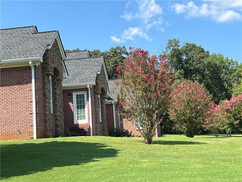 A home in Rising Fawn