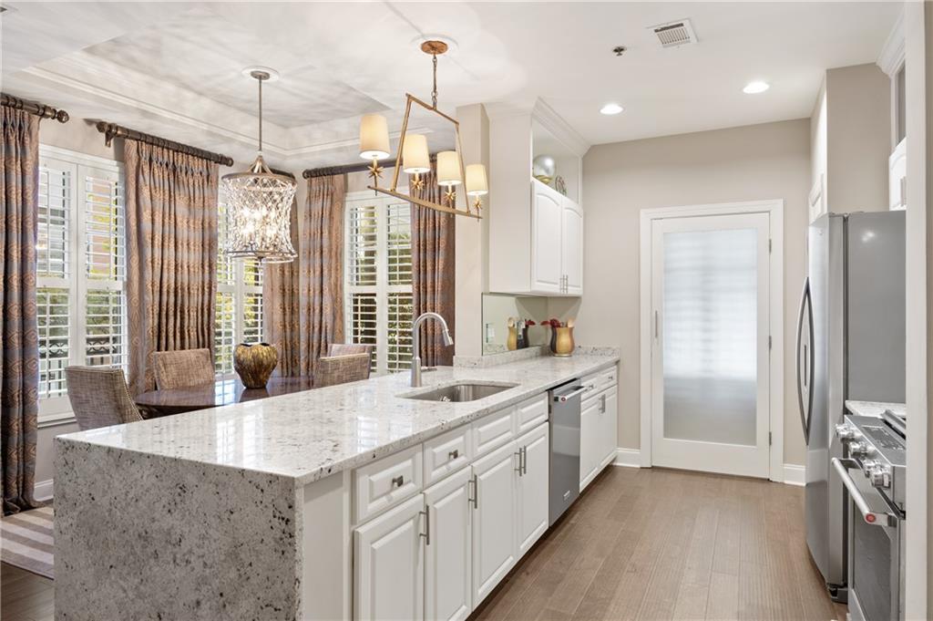 850 Piedmont Avenue NE 2208