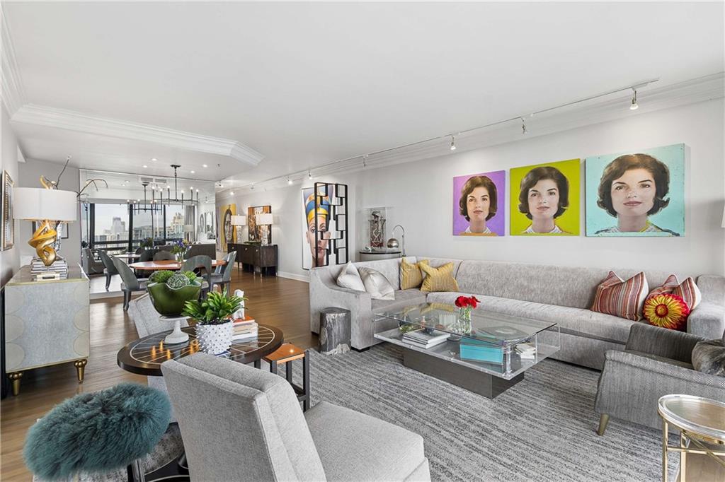 2660 Peachtree Road NW 34F