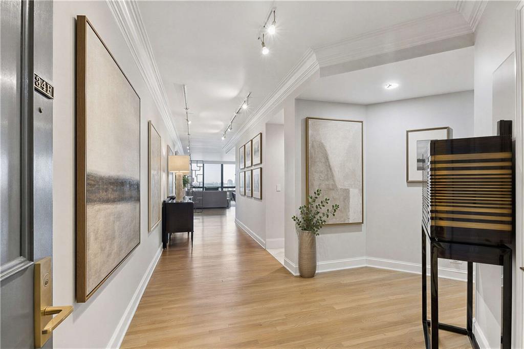 2660 Peachtree Road NW 34F