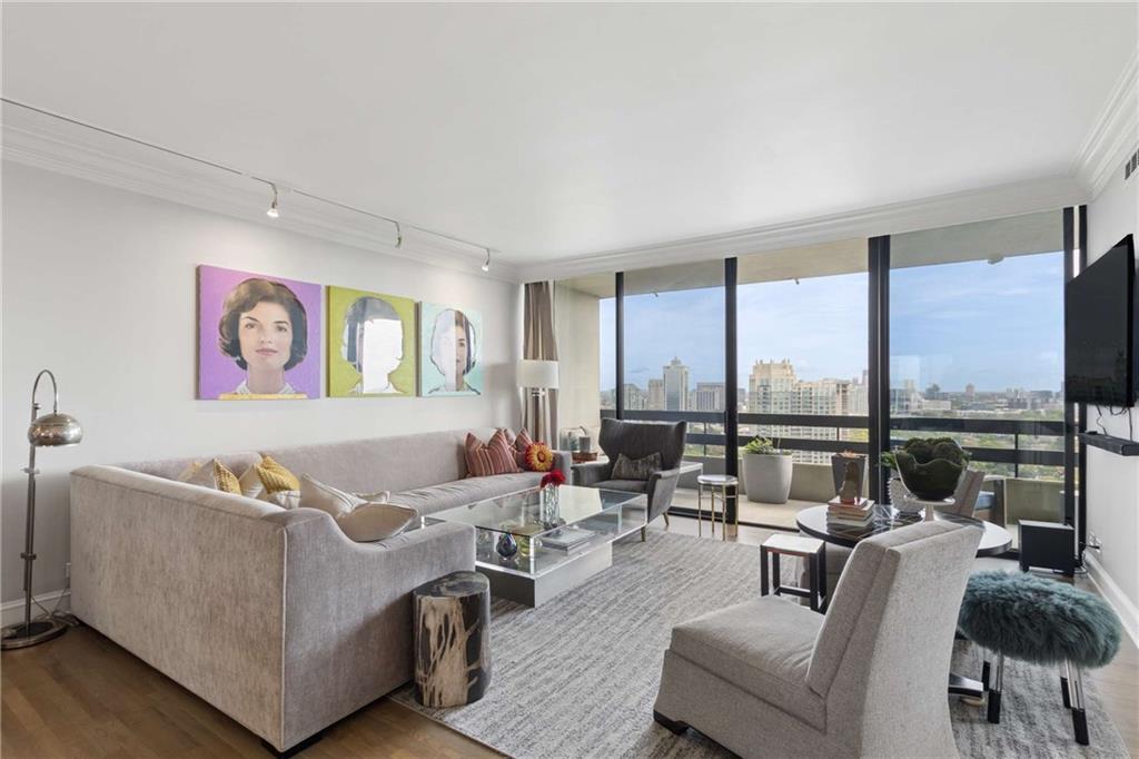 2660 Peachtree Road NW 34F