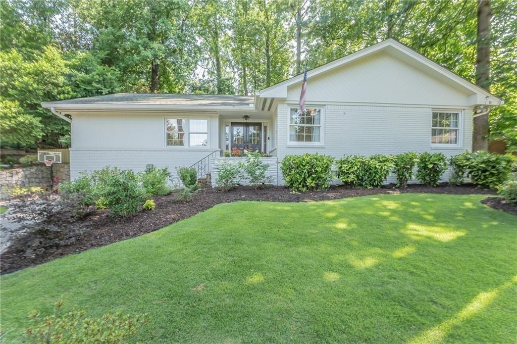 1210 Lenox Circle NE