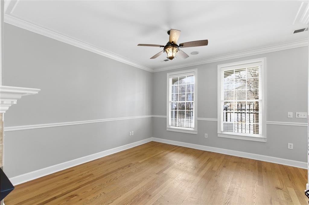 211 Merritts Avenue NW