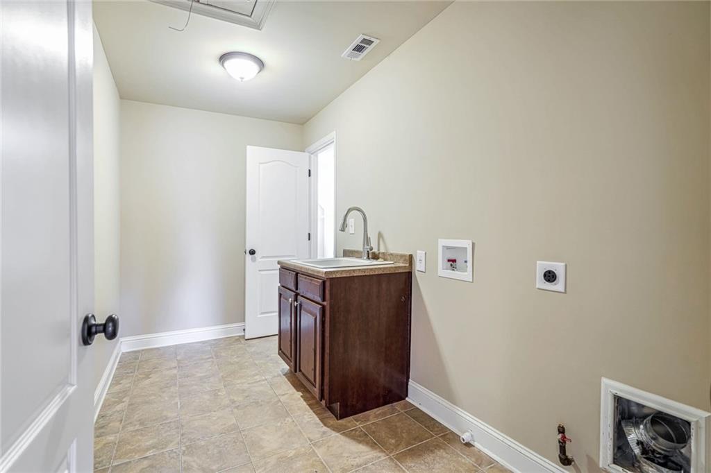 2602 Alcovy Club Drive, Dacula, Georgia image 40