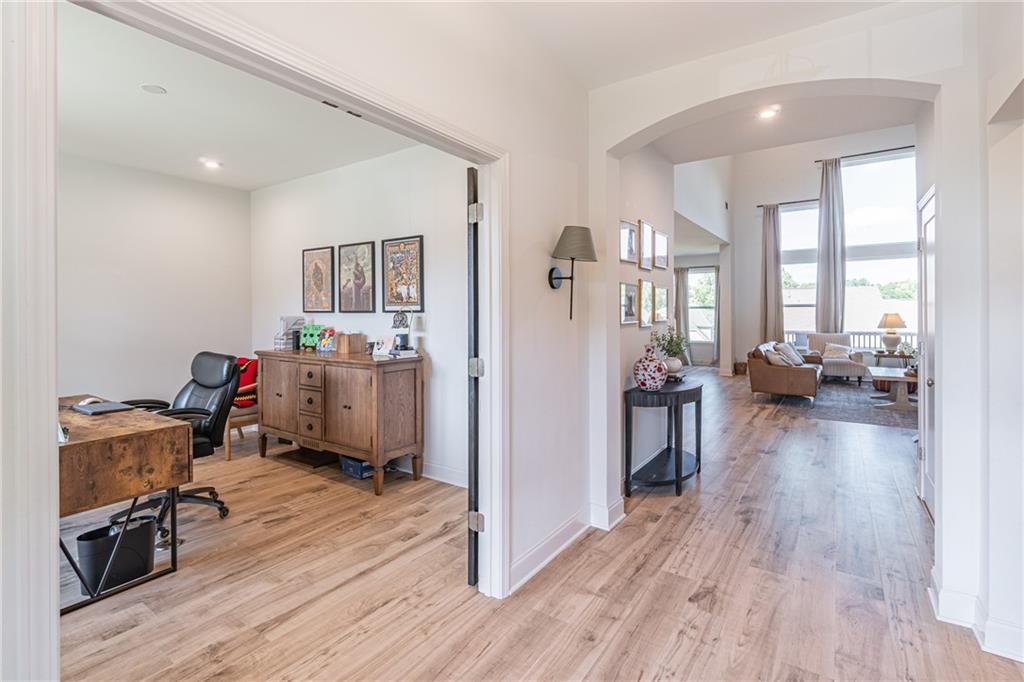 909 Michigan Circle