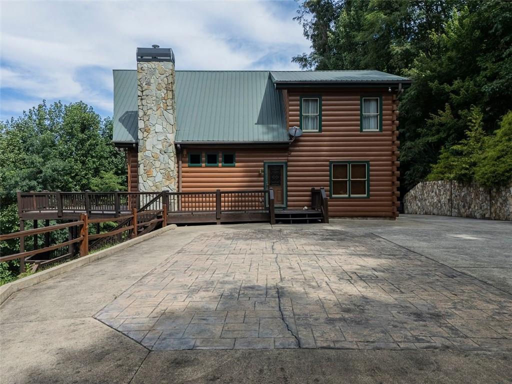 71 Hidden Valley Drive S