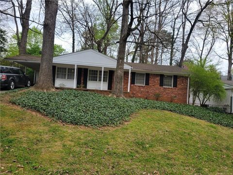 2137 Plantation Lane Chamblee GA 30341