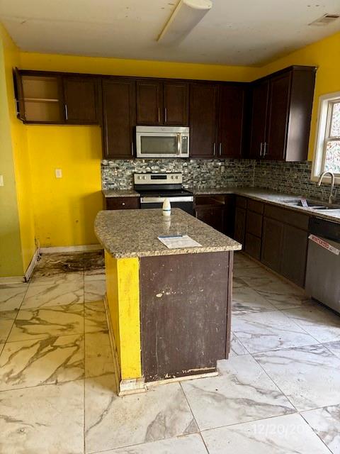 6530 Splitpine Court