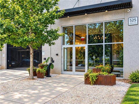 Condo For Sale - 525 Parkway Drive #413<br/> Atlanta, GA 30354