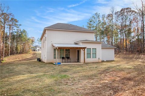 A home in Ellenwood