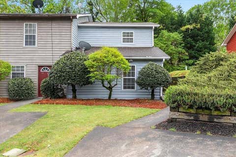 Townhouse For Rent - 1714 Wynndowne Trail<br/> Smyrna, GA 30080