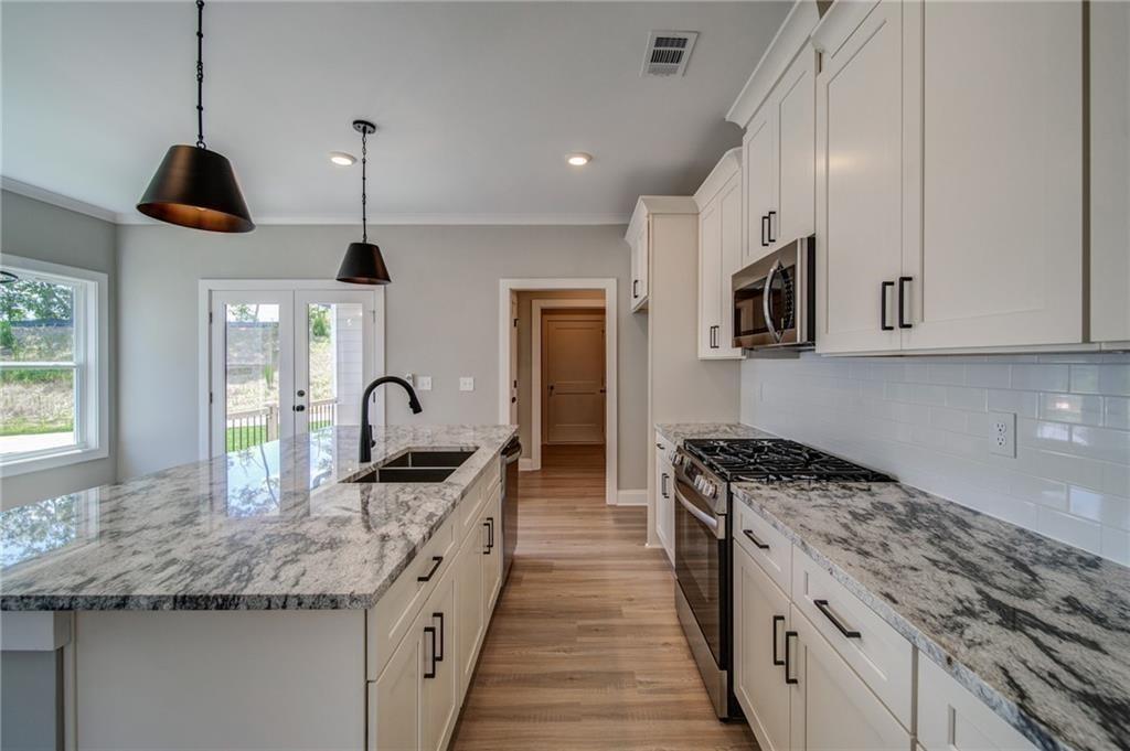 357 Creek Wood Park Drive, Ball Ground, Georgia image 15
