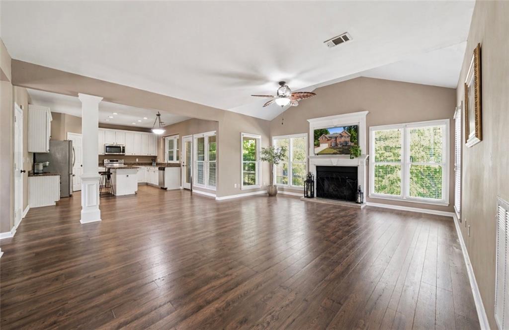 1134 Regiment Drive NW