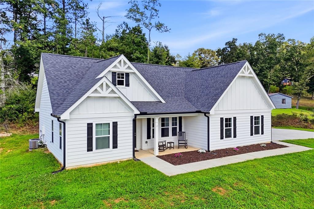 55 Eagles Perch Road