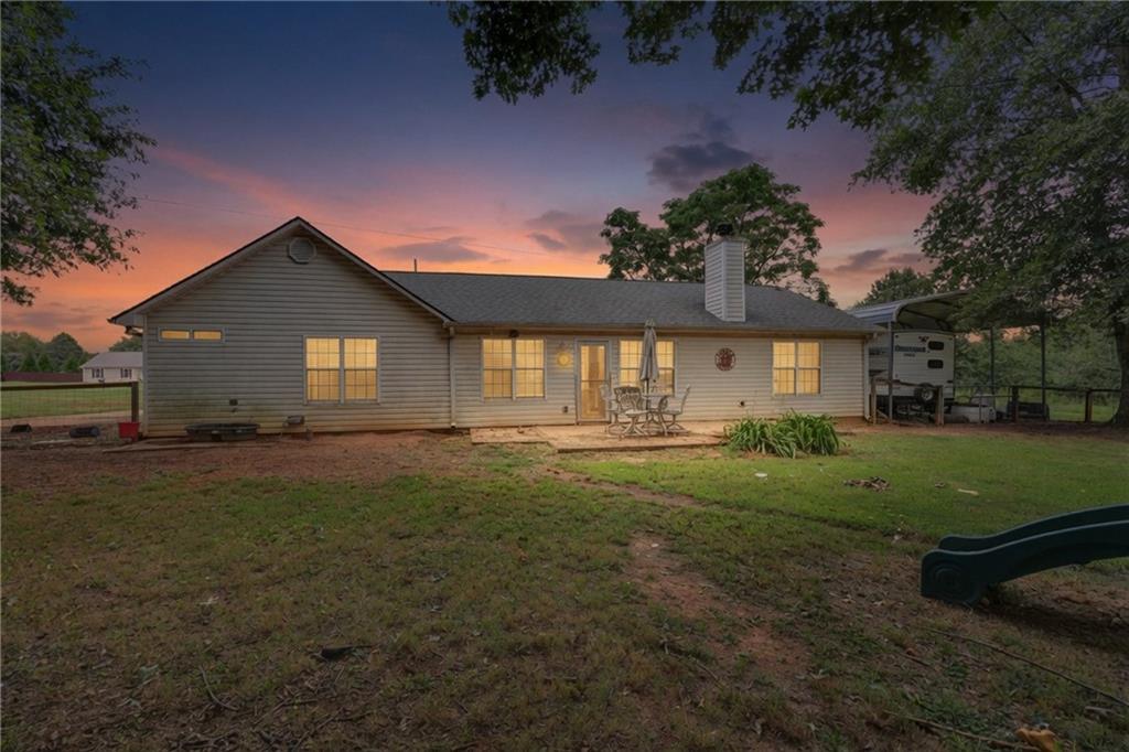 88 Snapping Shoals Road