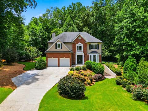 Homes For Sale - 6955 Black Fox Lane<br/> Forsyth County, Cumming, GA 30040
