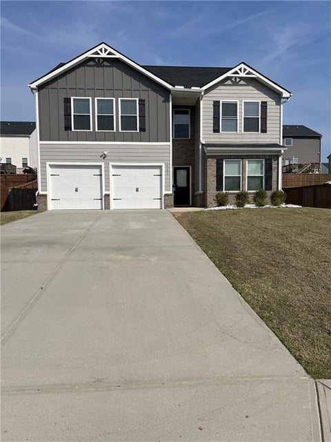 Homes For Sale - 627 Overlook Road<br/> Covington, GA 30014