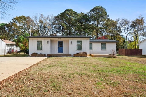 Homes For Rent - 3258 Highland Drive<br/> Cobb County, Smyrna, GA 30080