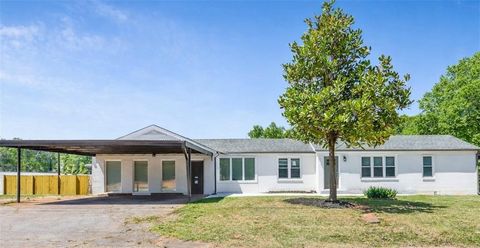 5586 Glore Drive SW Mableton GA 30126