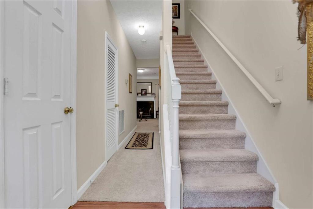 2469 Valley Cove Drive