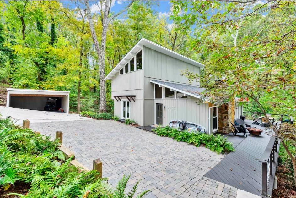 2500 Cove Road