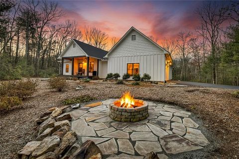 29 Robert Drive Ellijay GA 30536