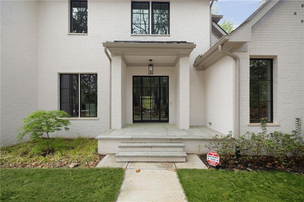 1074 Moores Mill Road, Atlanta, Georgia image 3