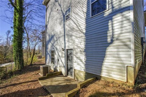 A home in Newnan