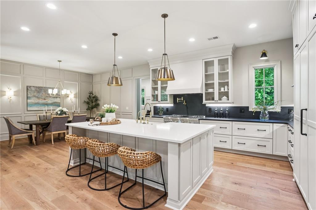OAKTON - Residential