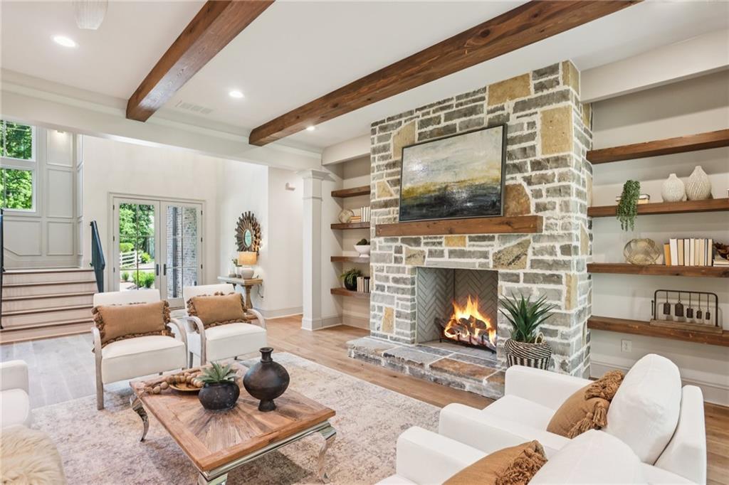 OAKTON - Residential