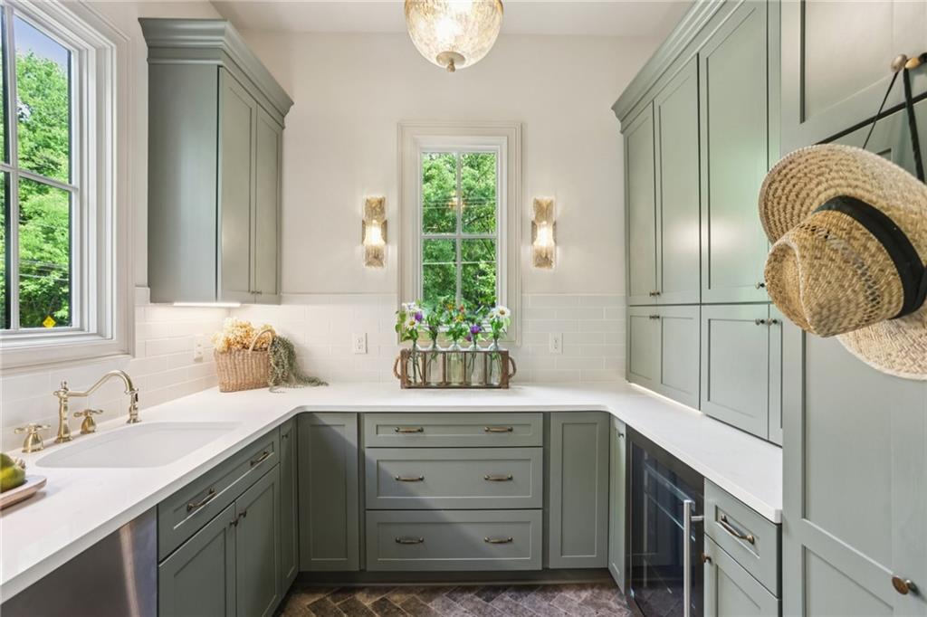 OAKTON - Residential