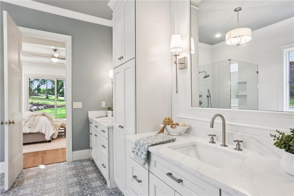 OAKTON - Residential